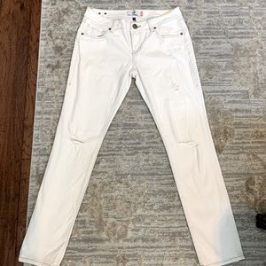 Cabi EUC vintage white distressed jeans, size 4. Boyfriend fit.
